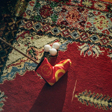 Public Drip "P" Script Dancing Putter Cover