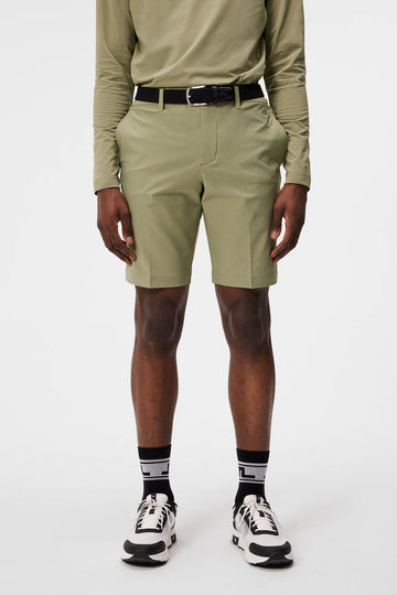 J. Lindeberg Eloy Shorts "Oil Green"