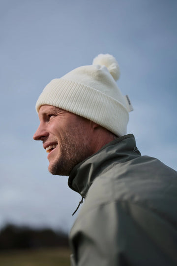 Local Rule Pom Pom Beanie - Offwhite