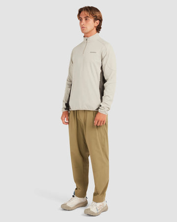 Manors Quarter Zip Tech Sand