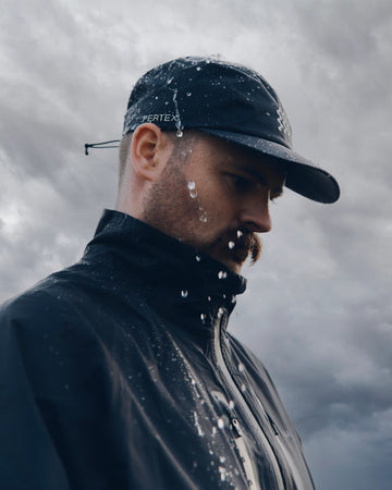 Manors Golf 2.5 Waterproof Tech Cap - Black