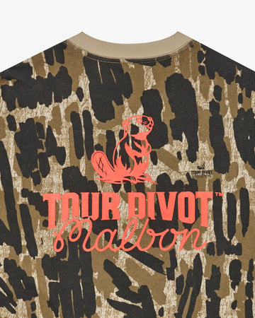 Malbon Golf Bermuda Tee Tour Divot Camo