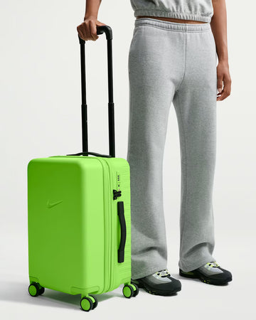 Nike Hand Luggage 22" Hardshell (52L) - Electric Green/Black