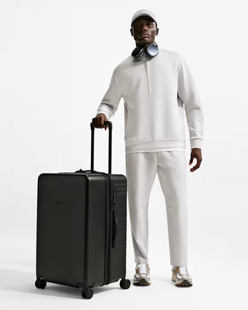 Nike Large Checked Luggage 29" Hardshell (143L) - Black