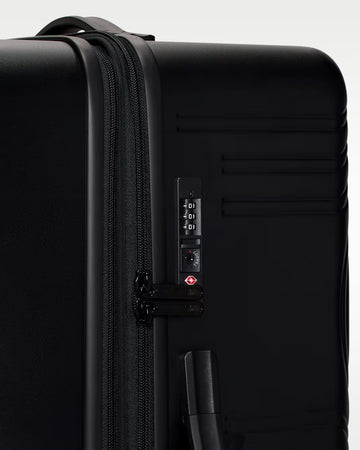Nike Large Checked Luggage 29" Hardshell (143L) - Black