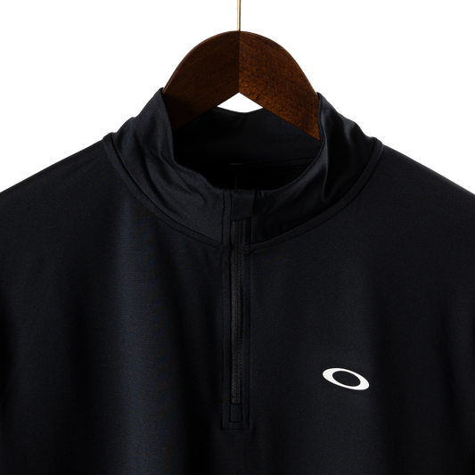 Oakley x Bisque Gravity Range Quarter Zip Blackout