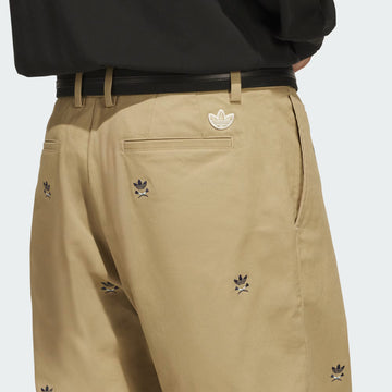 adidas Originals  Loose Embroidered Pant - Hemp