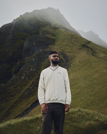 Manors Golf Crosswind Cordura® V-Neck - Ivory