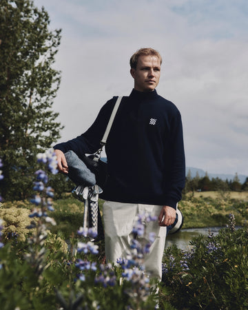 Manors Golf Merino Tech Windbreaker Midnight detail 1