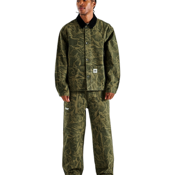 Malbon Golf and Hunt Club Scouting Jacket - Wildlife Print Olive - model
