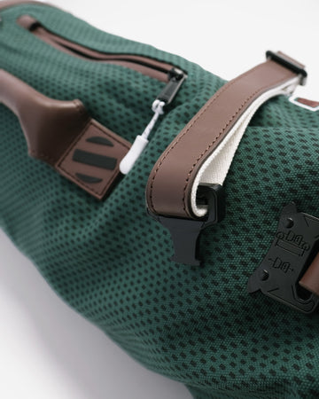 Students x Hiroki Collegiate Sunday Golf Bag - Dark Green - View